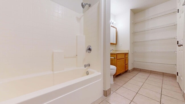 Photo - 293 E Cobblecreek Dr Unit 4