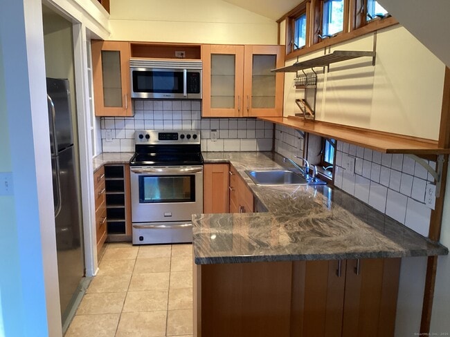 Photo - 40 Chestnut Hill Rd