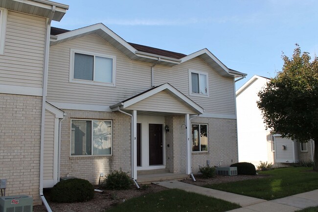 Madison Townhomes – Scenic View