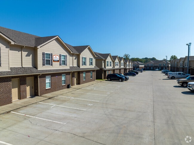 Photo - Fox Creek Apartments