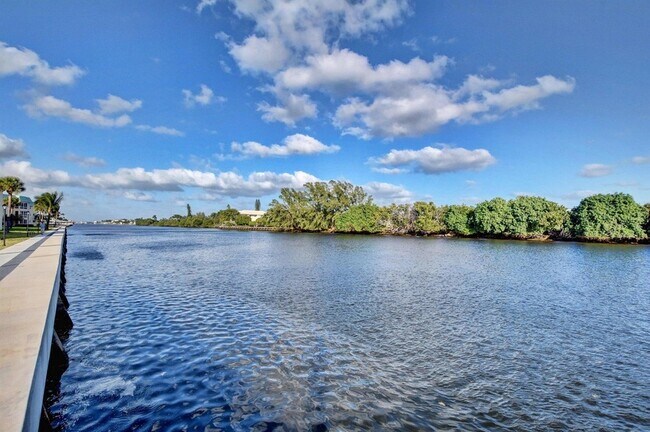 Photo - 29 Colonial Club Dr Unidad 205