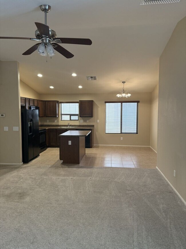 Photo - 40397 W Sanders Way