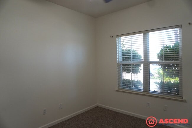 Photo - 2226 Via Tuscania Ave