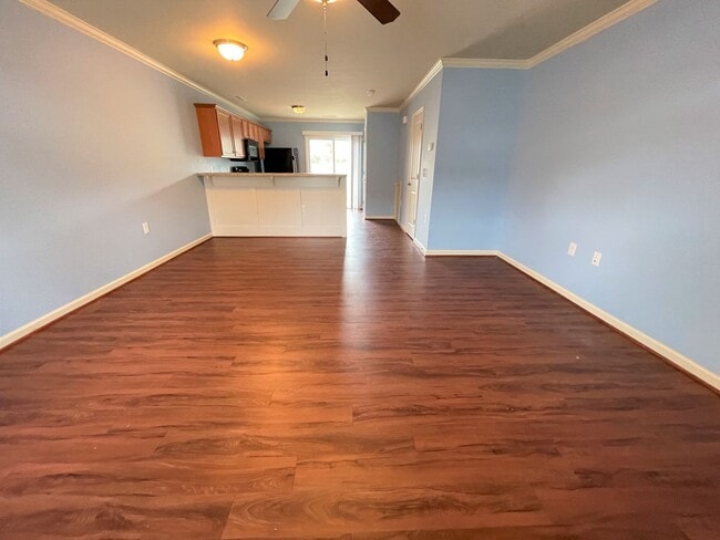 Photo - 404 Sullivan Loop Rd