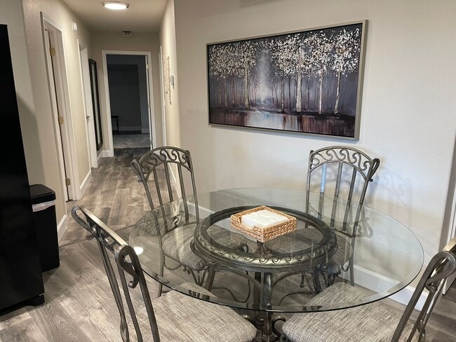 Photo - Juanita Retreat: Beautiful Setting on Rural Property Close to Downtown Jacksonville $300 Utility Fee