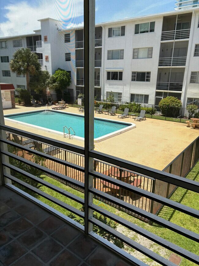 4500 N Flagler Dr Unidad C9
