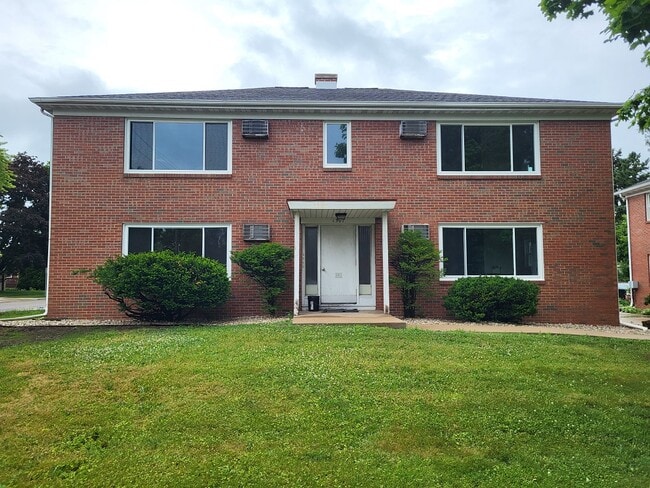Photo - 1301 Jewel Ct