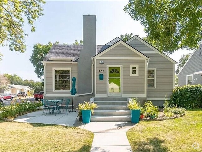Building Photo - Charming 3br 2bath House in  the Central-T...