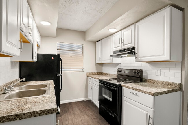 Building Photo - Alderman Park Apartments