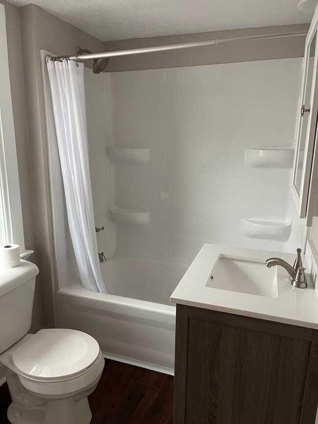 Building Photo - Updated Single Family Home