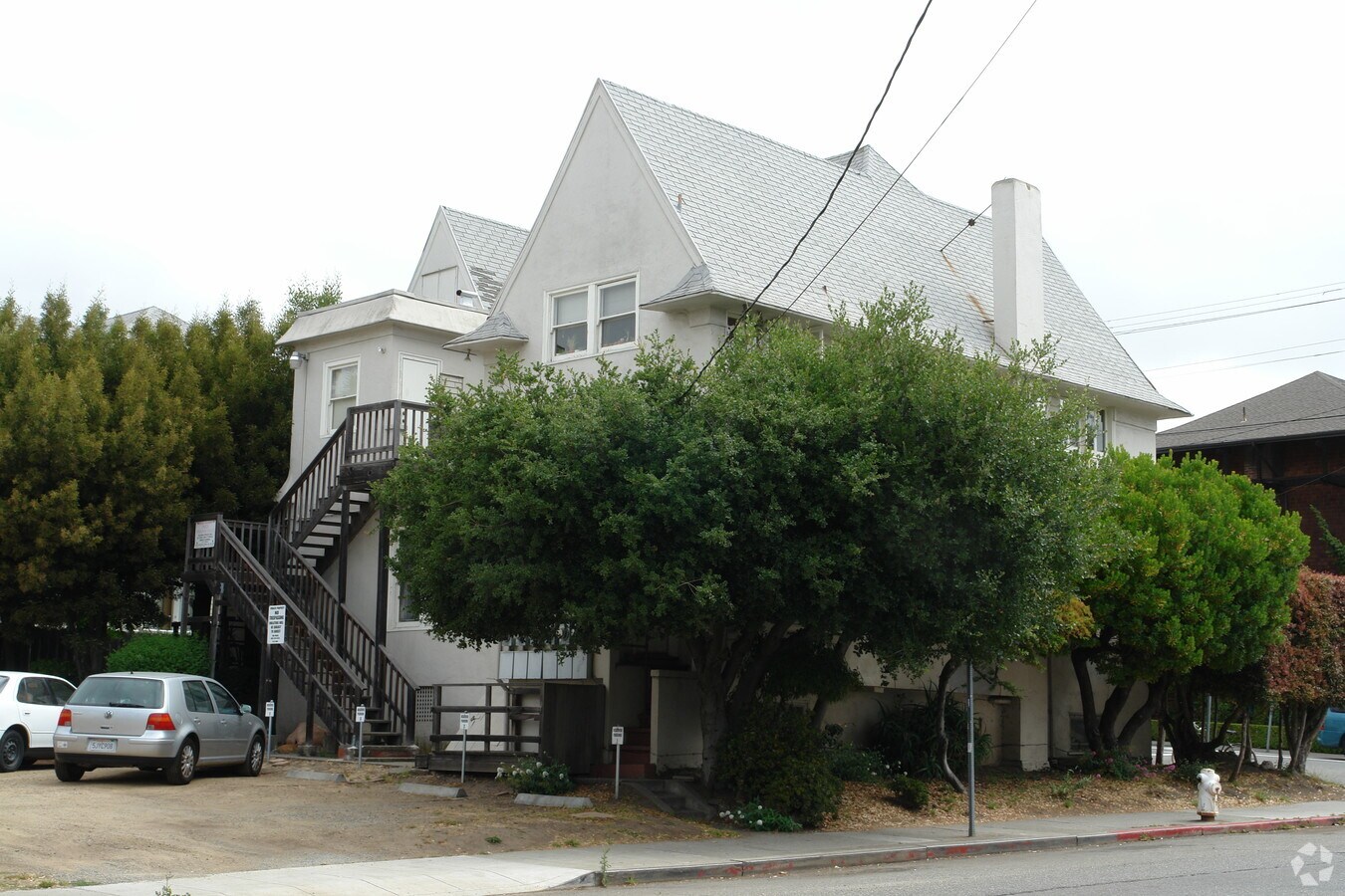 Photo - 2444-2446 Dana St