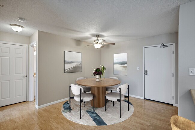 Riva Ridge Apartments