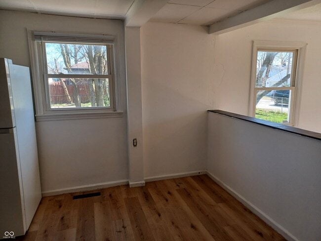 Photo - 670 Cleveland St