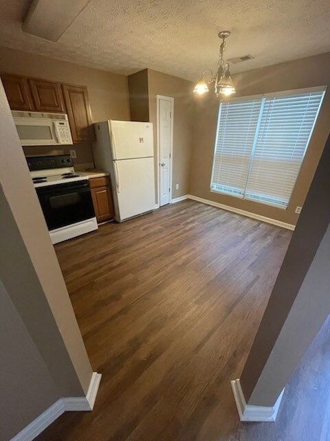 Photo - 3415 Waldrop Trail