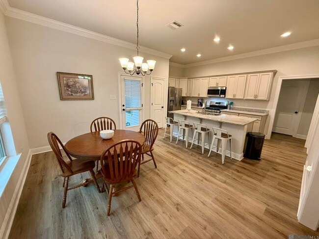 Photo - 7306 Kenilworth Crossing Ave