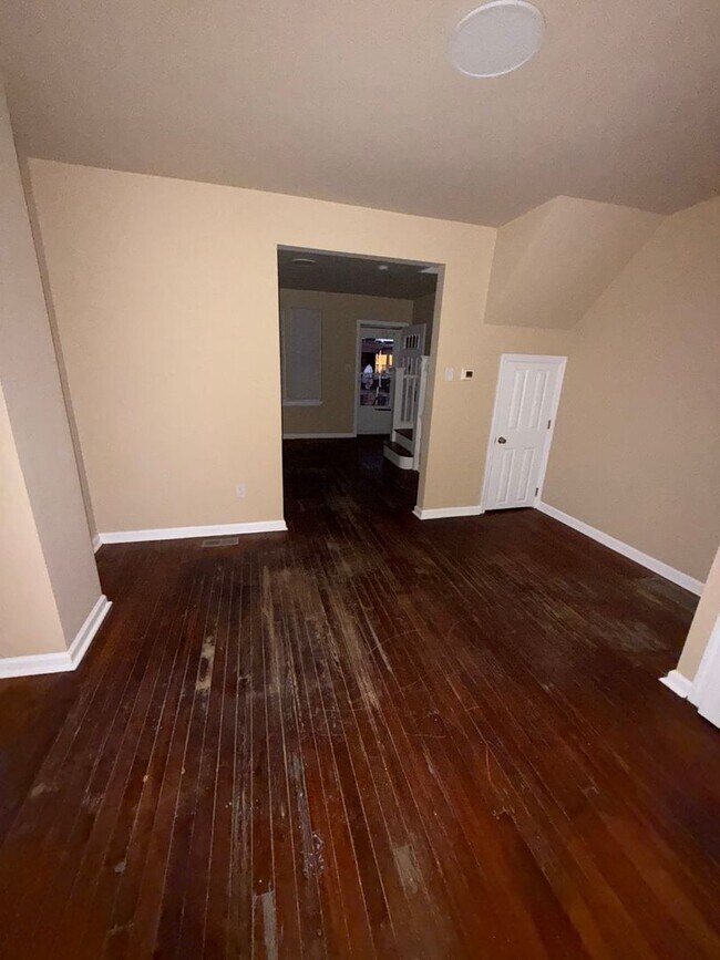 Photo - Beautiful 3 bedroom house