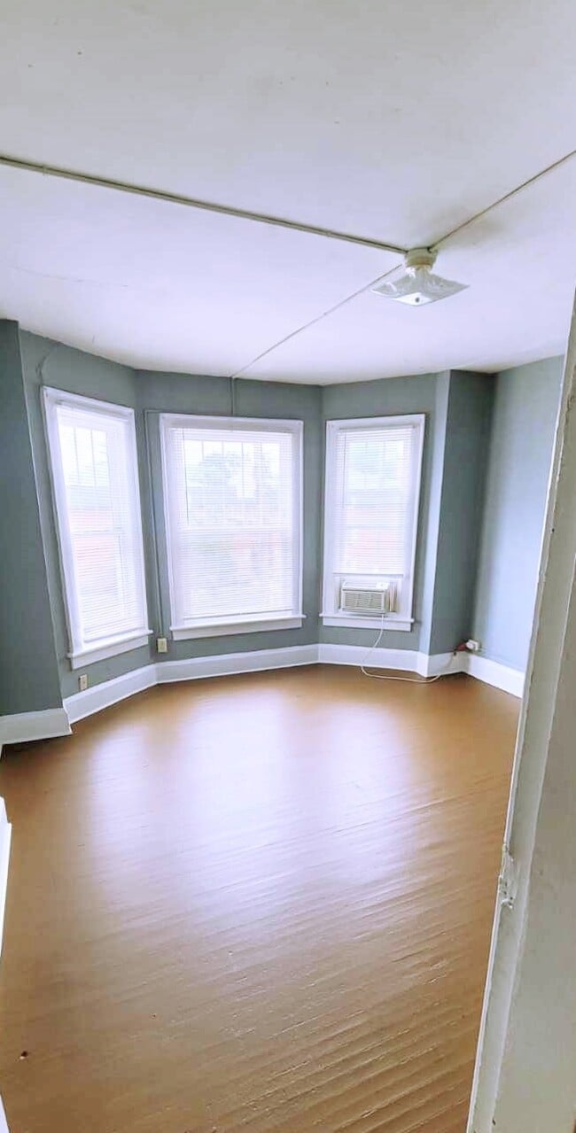 Photo - 350 1/2 E 20th Ave Unit 350 1/2 E 20th Ave