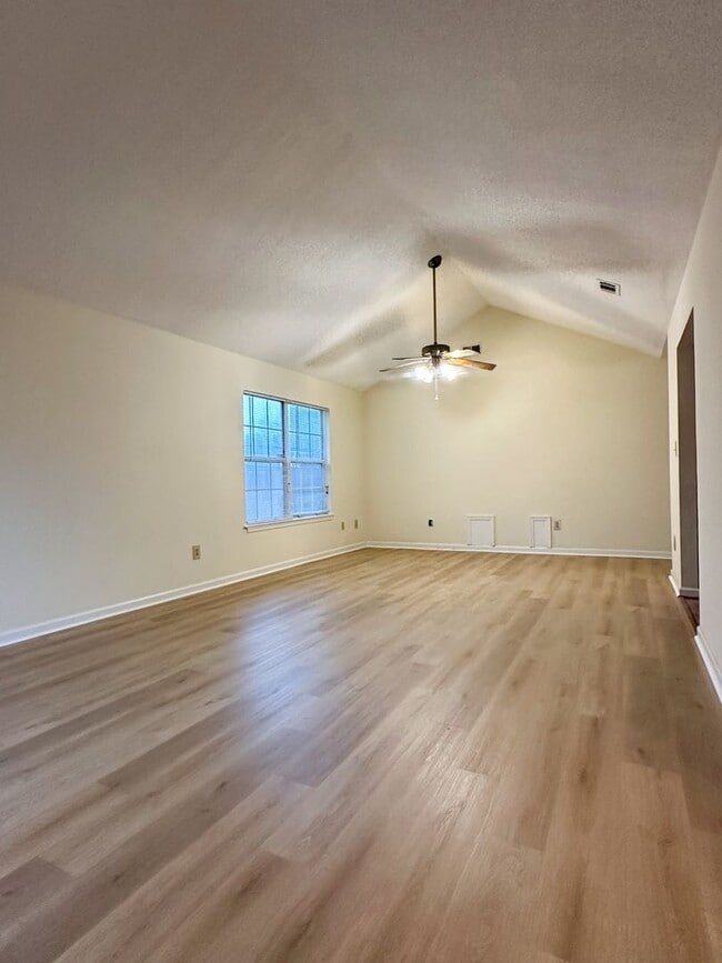 Photo - 3 Bedroom rental in Norfolk VA