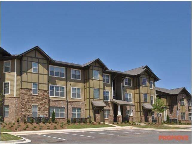 Building Photo - 1836 Roswell St Rental