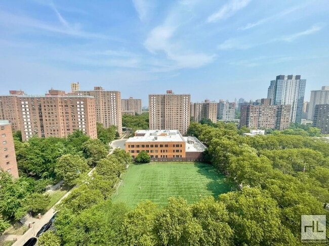 Photo - AMSTERDAM AVENUE Unit 4D