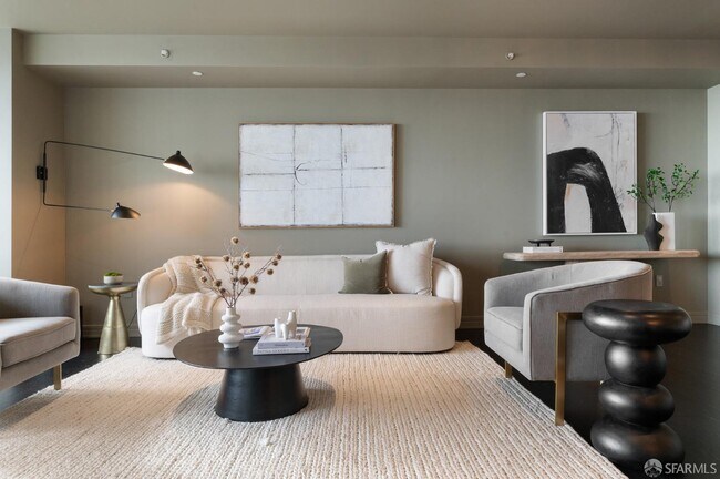 Photo - 765 Market St