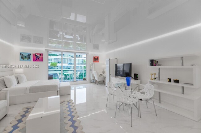 Photo - 2301 Collins Ave Unit 529