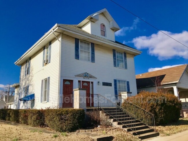 Building Photo - 1204 North First Avenue Rental