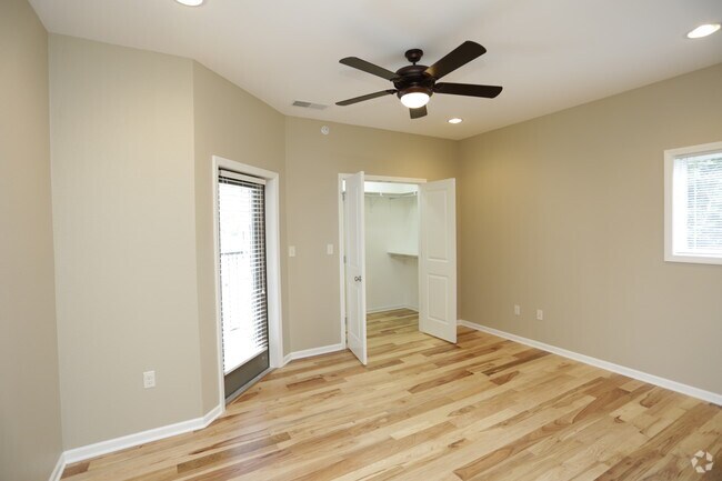 2BR, 2.5BA - River Birch On the Bluff_1500 SF