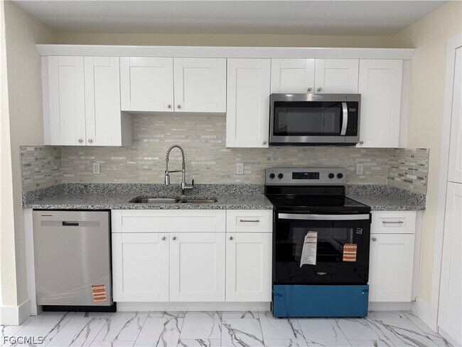 Photo - 27160 Chula Vista Dr