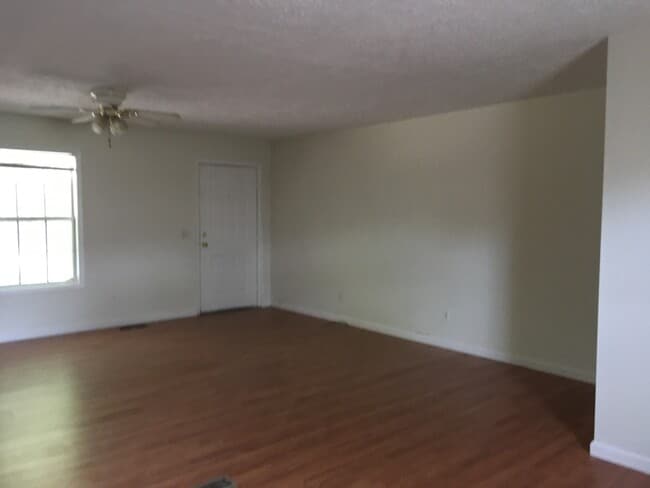 Photo - 49 Stout St Unit B
