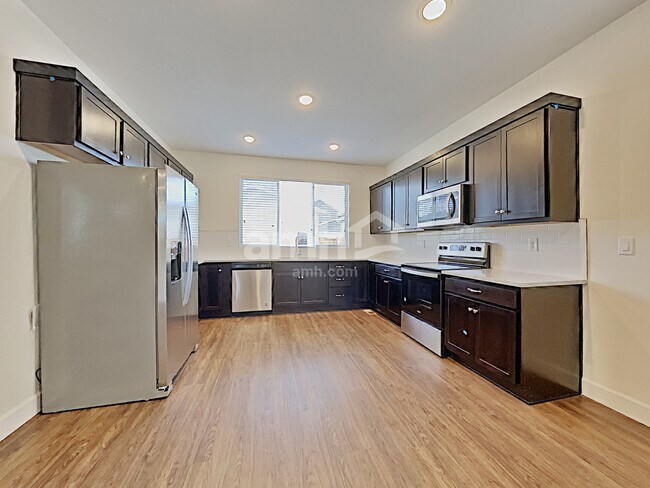 Photo - 4327 Crestone Peak St