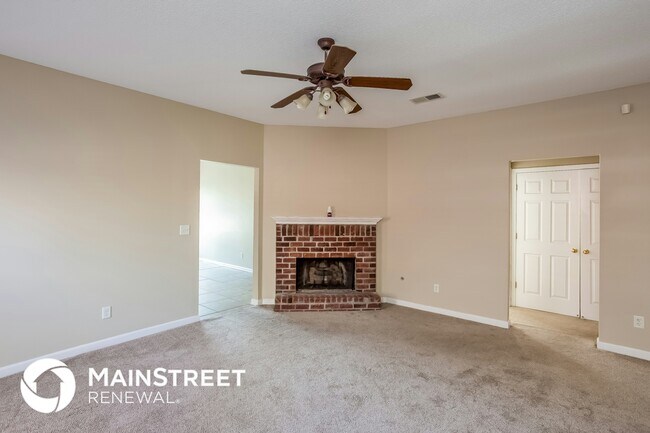 Photo - 7077 Millers Glen Way