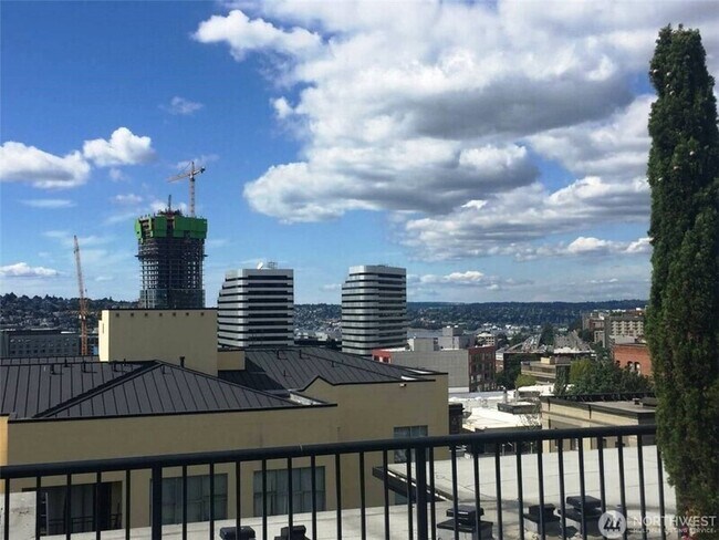 Photo - 1323 Boren Ave Unidad Apt#303