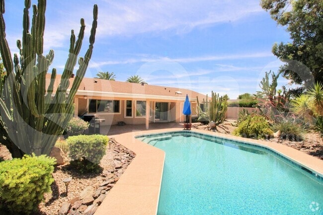 Building Photo - 9008 E Friess Dr Rental