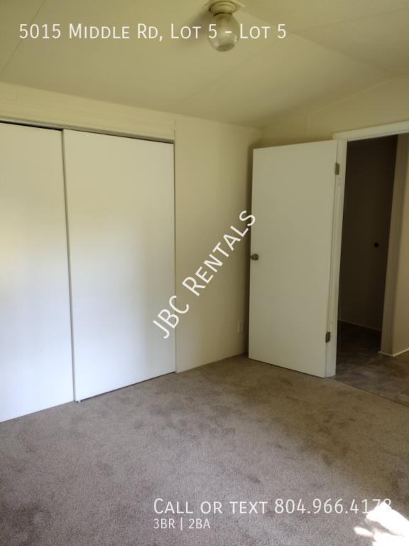Photo - 5015 Middle Rd Unidad Lot 5