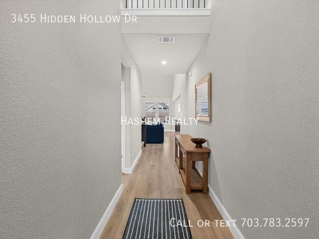 Photo - 3455 Hidden Holw Dr