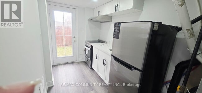 Photo - 50 Rockman Cres