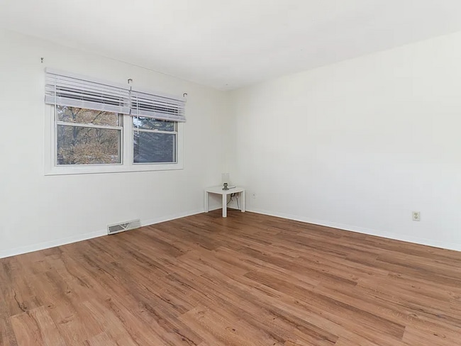 Photo - 913 S Linden St