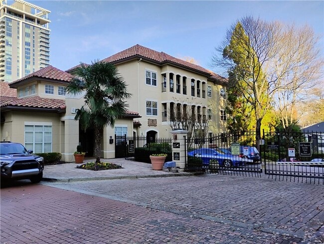 Photo - 955 Juniper St NE Unit 4130