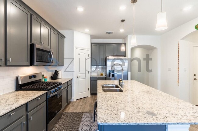 Photo - 113 Redonda Dr