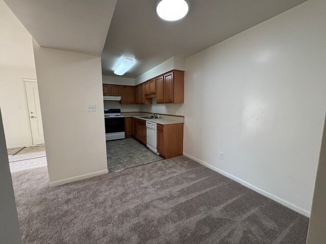 Photo - 600 Reusens Rd Unit K119