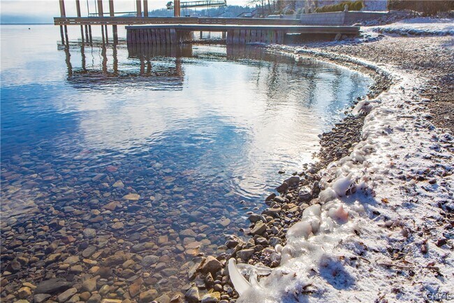 Photo - 1916 W Lake Rd