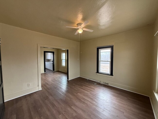 Photo - Two bedroom, one bathroom, pet friendly home located in Scottsbluff, NE.