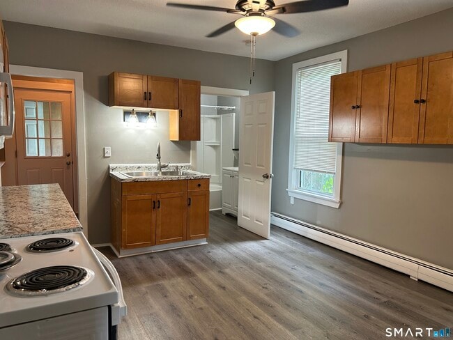 Photo - 58 Smith Ave Unidad 1