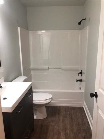 El bulevar Davey Allison, que lleva el nombre de la leyenda de NASCAR, atraviesa el centro de Hueytown. - 404 S Walnut St Unidad 1