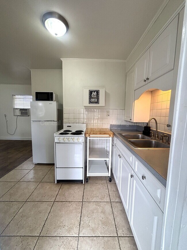 Photo - 1212 Jamajo Blvd