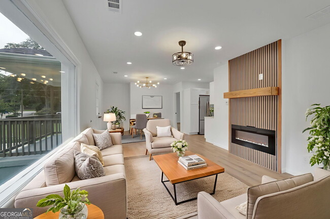 Photo - 808 S Park Dr