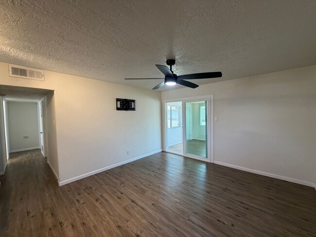 Photo - Updated 3 Bedroom Single Story Home Available Near Eubank Blvd NE & Constitution Ave NE!