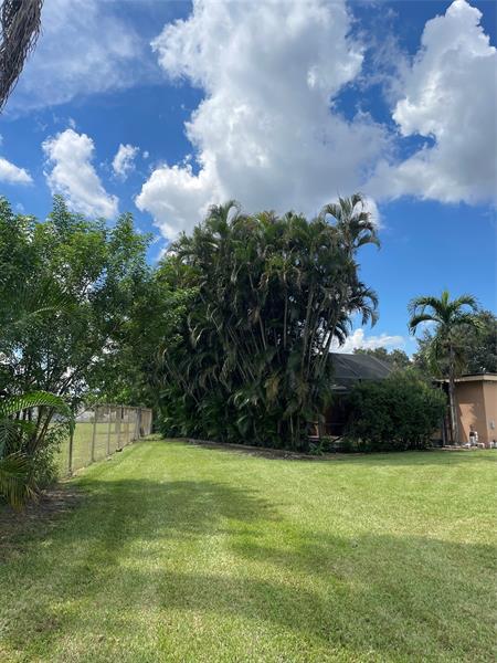 Photo - 8948 SW 53rd St
