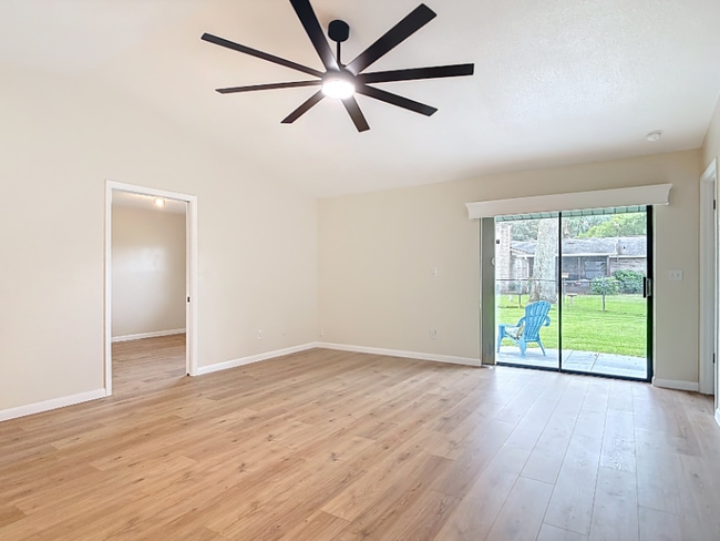 Photo - 105 Powderhorn Ct